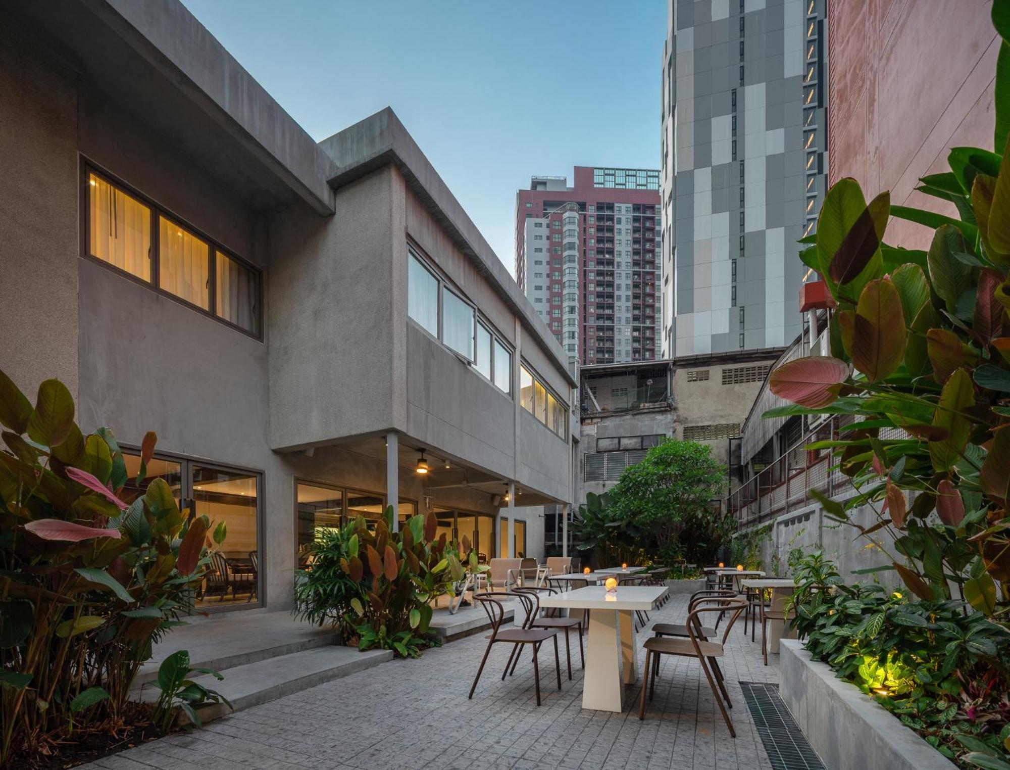 Nidhra Boutique Hotel Bangkok Sukhumvit Dış mekan fotoğraf