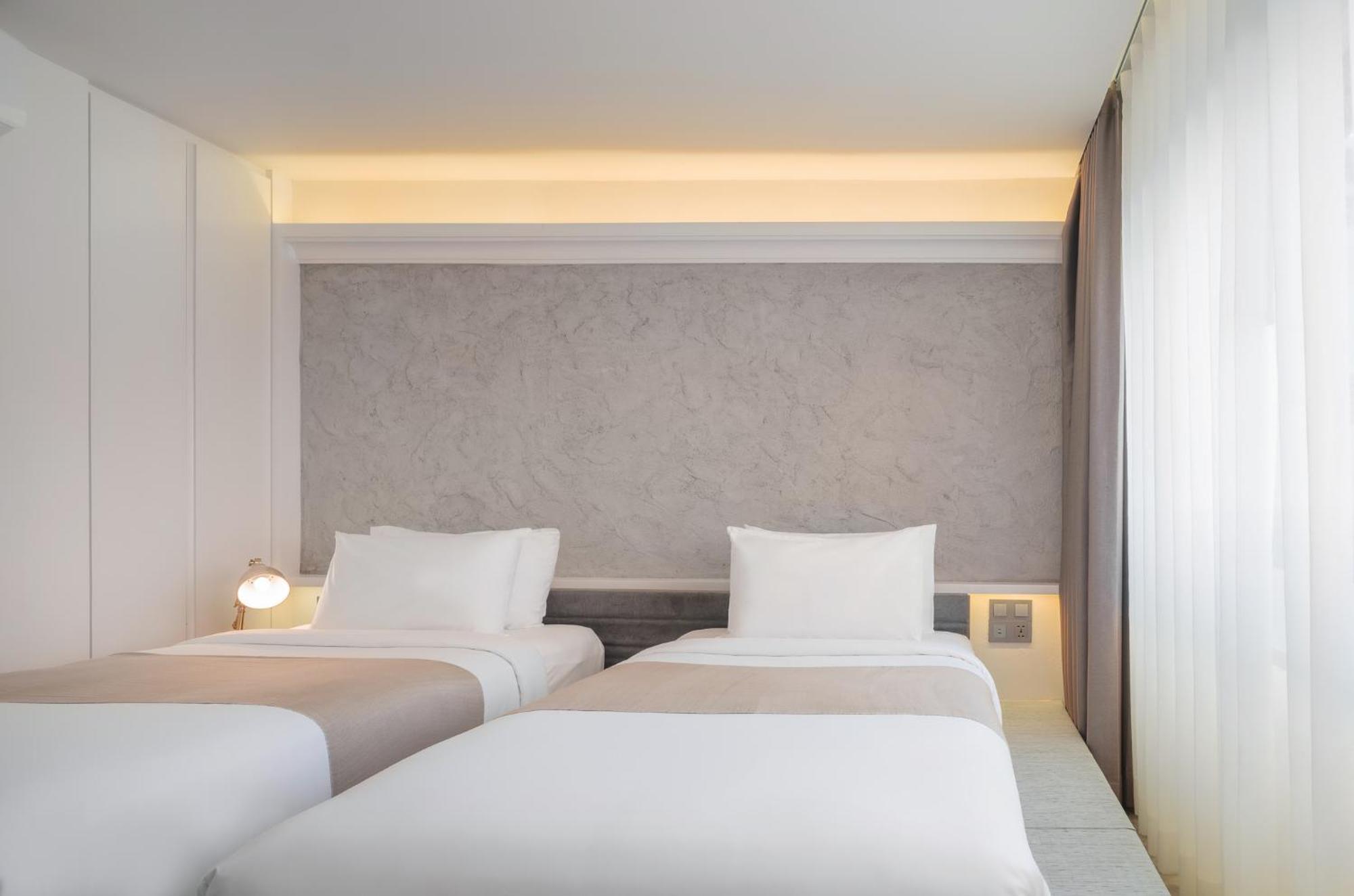 Nidhra Boutique Hotel Bangkok Sukhumvit Oda fotoğraf