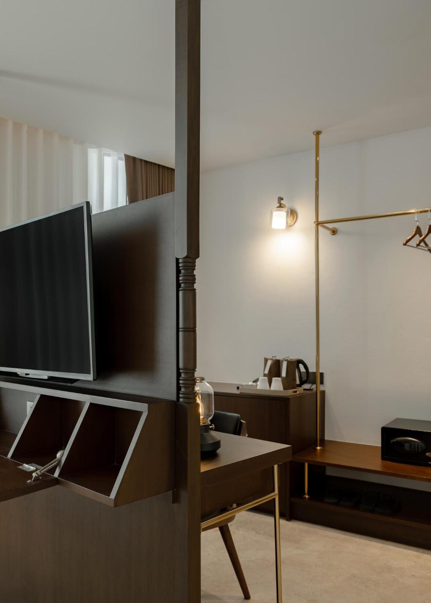 Nidhra Boutique Hotel Bangkok Sukhumvit Oda fotoğraf