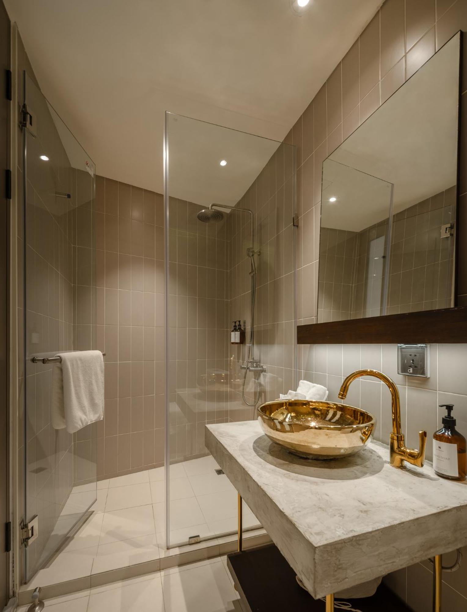 Nidhra Boutique Hotel Bangkok Sukhumvit Oda fotoğraf